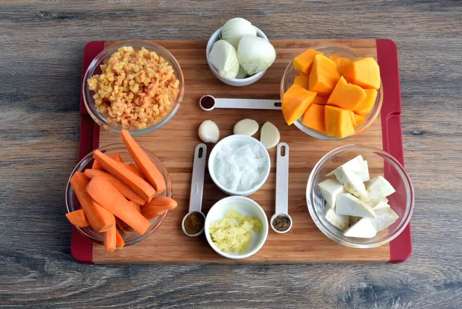 Ingredients for Vegan Sweet Potato Detox Soup