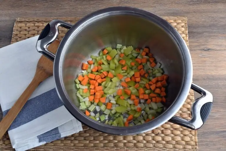 Step 1 - The Best Detox Cabbage Soup