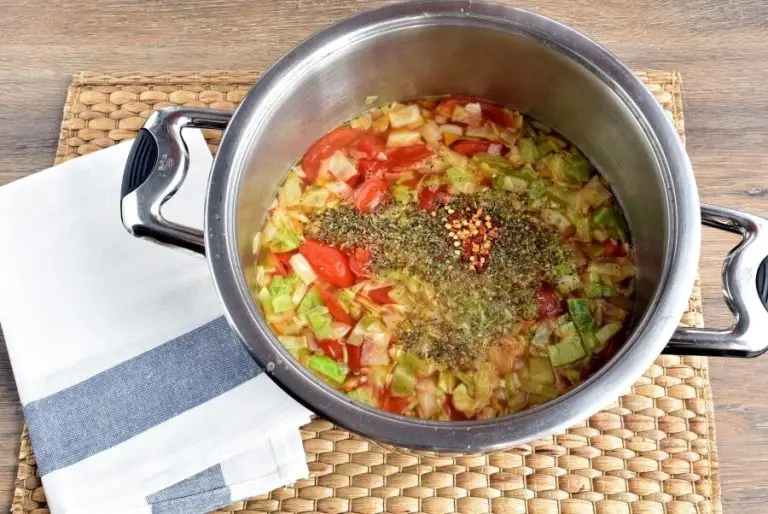 Step 4 - The Best Detox Cabbage Soup