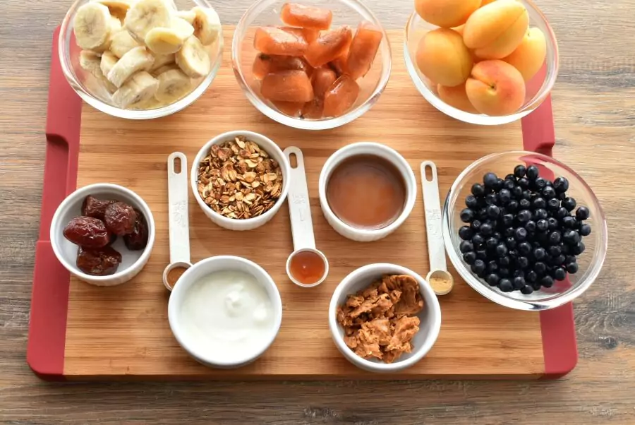 Ingredients for Vegan Banana Chai Smoothie Parfait