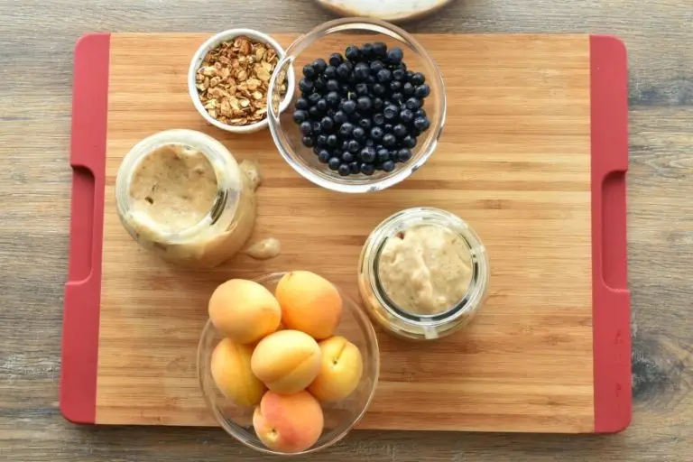 Step 3 - Vegan Banana Chai Smoothie Parfait