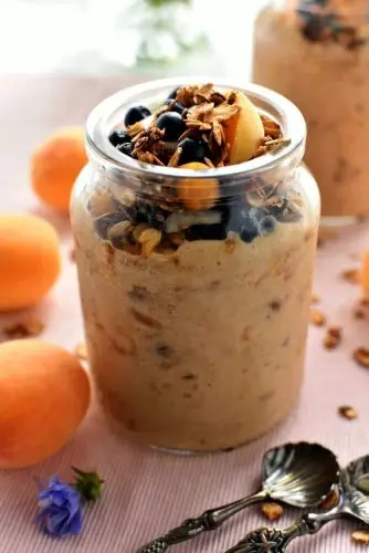 Vegan Banana Chai Smoothie Parfait