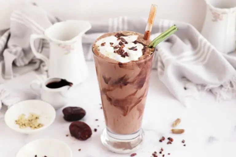Step 4 - Vegan Chocolate Peanut Butter Banana Shake
