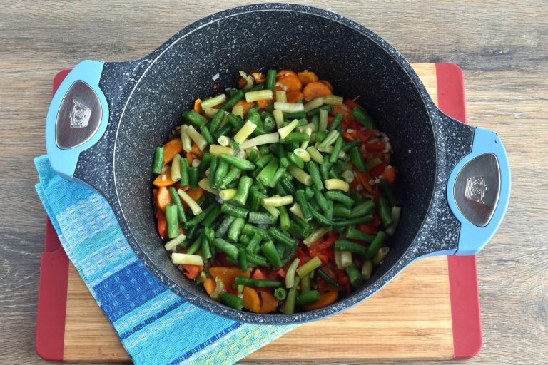 Step 4 - Vegan Detox Soup