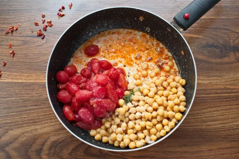 Step 3 - Vegan Tomato Chickpea & Coconut Soup