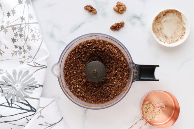 Step 1 - Walnut Bliss Balls with Chia, Coconut and Carob