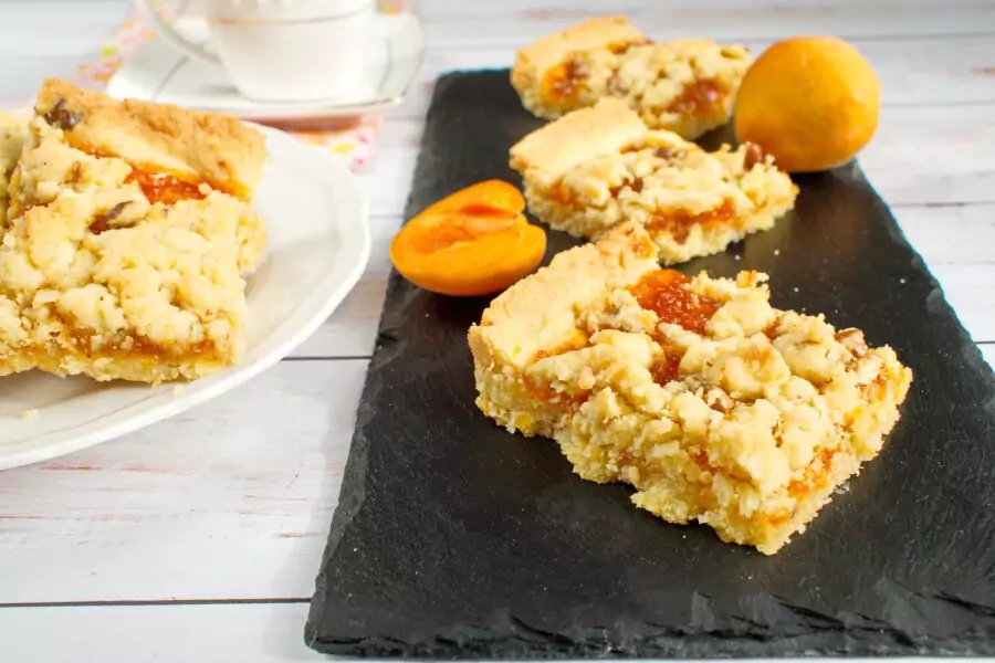 Winning Apricot Bars