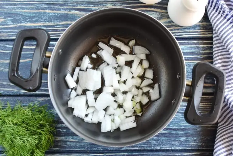 Step 1 - Almost-Instant Chilled Borscht