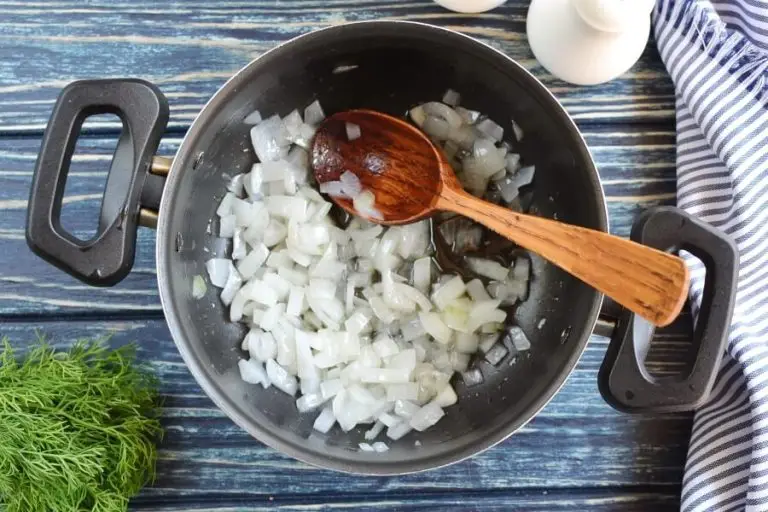 Step 1 - Almost-Instant Chilled Borscht