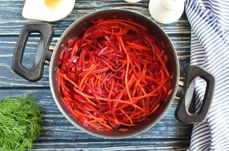 Step 3 - Almost-Instant Chilled Borscht