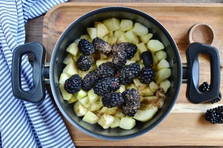 Step 7 - Apple and Blackberry Crumble