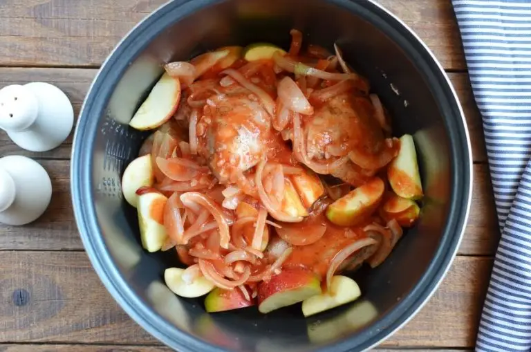 Step 6 - Autumn Apple Chicken