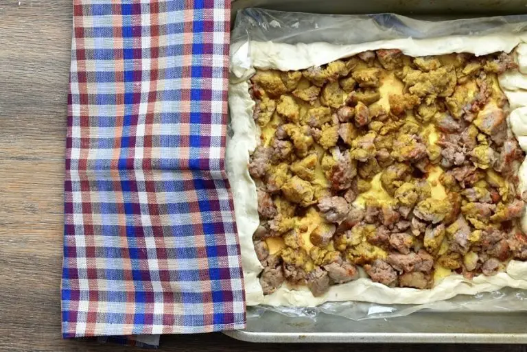Step 4 - Brunch Pizza Squares