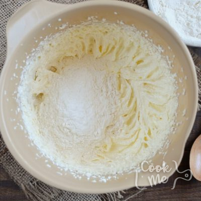 Buttery, 3-Ingredient Shortbread Cookies recipe - step 3