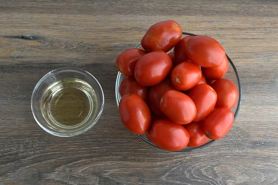 Ingredients for Canning Chopped Tomatoes