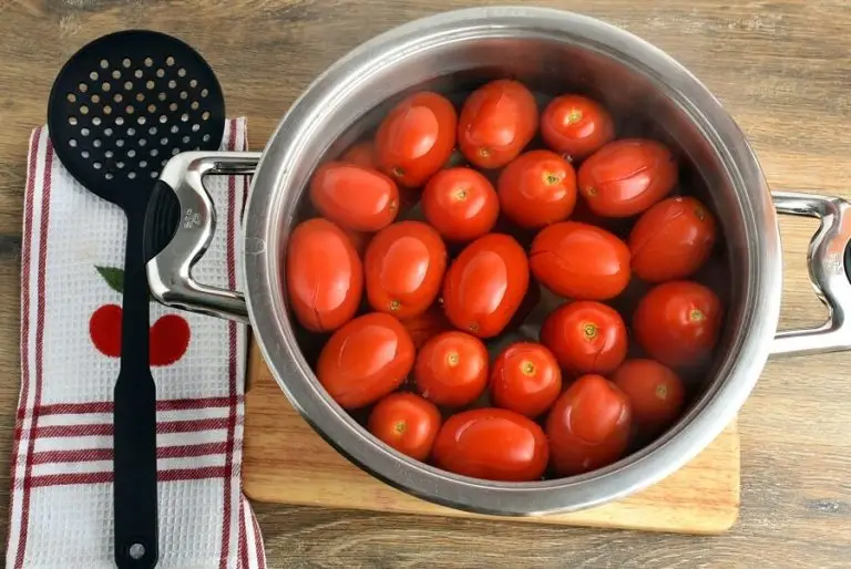 Step 3 - Canning Chopped Tomatoes