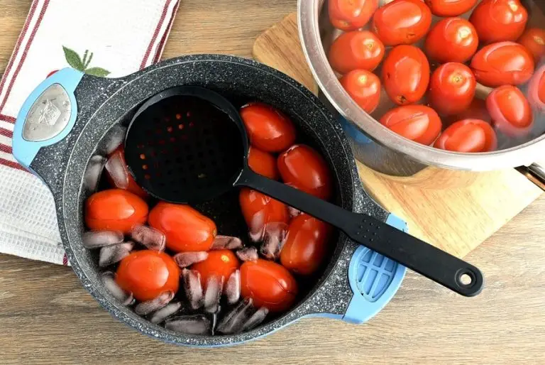 Step 4 - Canning Chopped Tomatoes