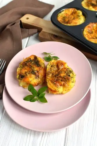 Cheesy Mashed Potato Cups