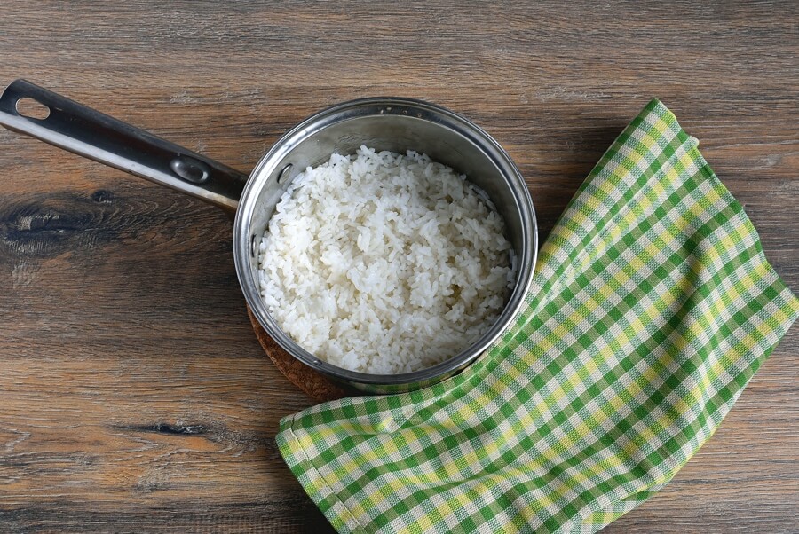Crunchy Rice Salad recipe - step 1