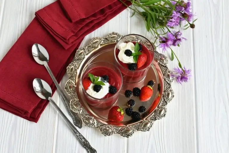 Step 9 - Easy Strawberry Blackberry Pudding