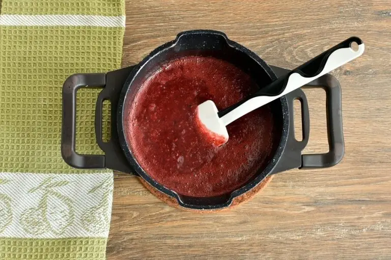 Step 4 - Easy Strawberry Blackberry Pudding