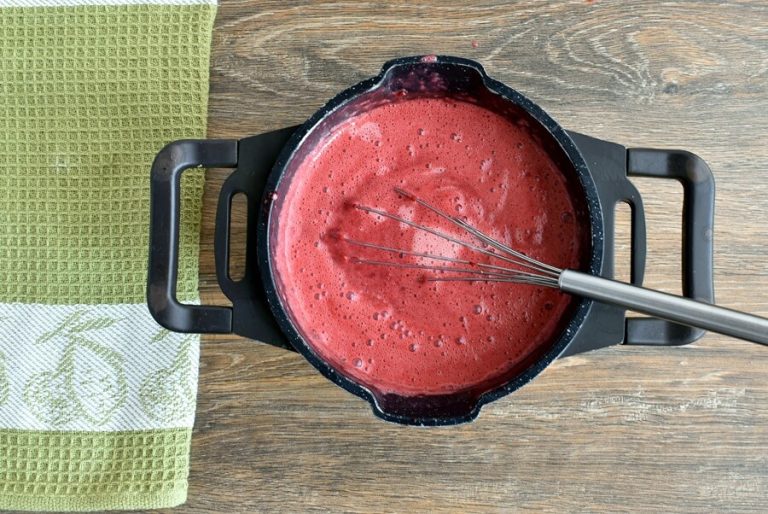 Step 5 - Easy Strawberry Blackberry Pudding