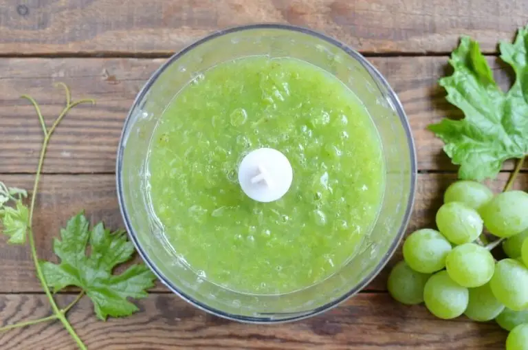 Step 1 - Green Grape Popsicles