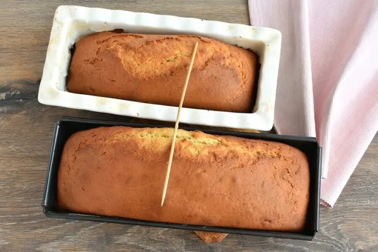 Step 7 - Glazed Spiced Rum Pound Cake