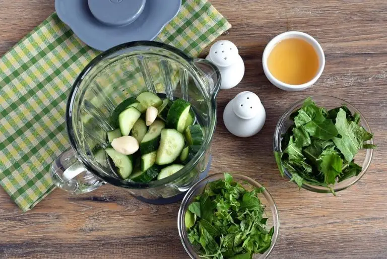 Step 1 - Green Gazpacho