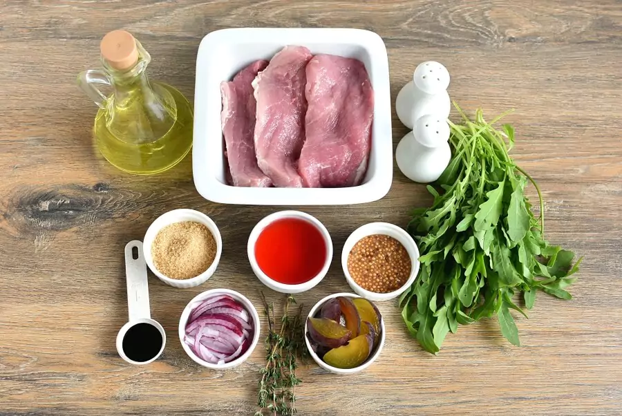 Ingredients for Keto Grilled Pork Chops with Plums and Arugula