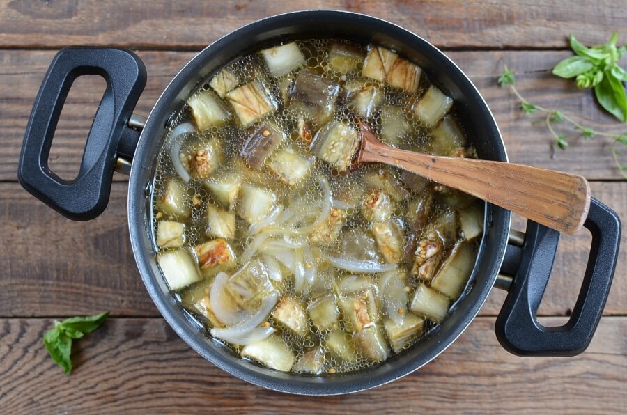 Healthy Eggplant Soup recipe - step 4
