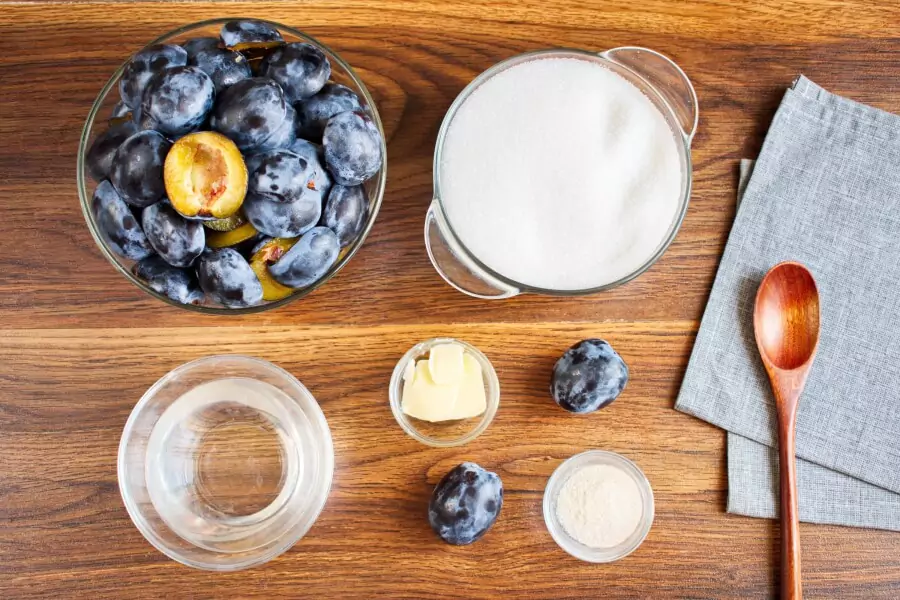 Ingredients for Homemade Plum Jelly