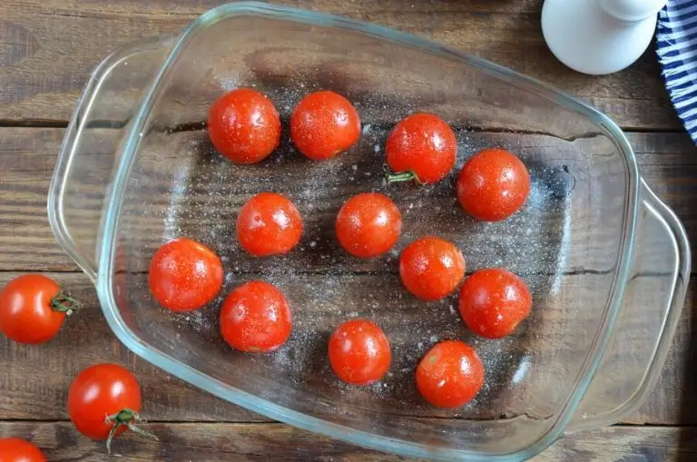 Step 7 - Vegan Icy Tomato Soup