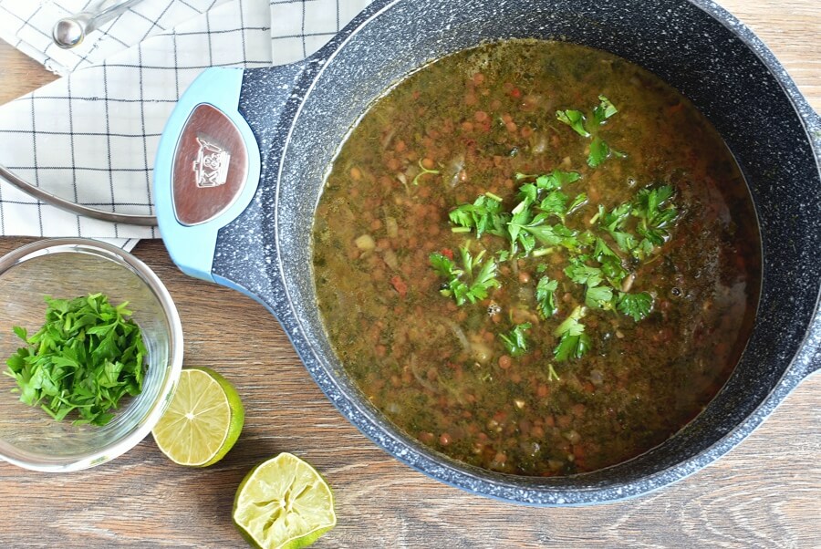 Mediterranean Spicy Spinach Lentil Soup recipe - step 6
