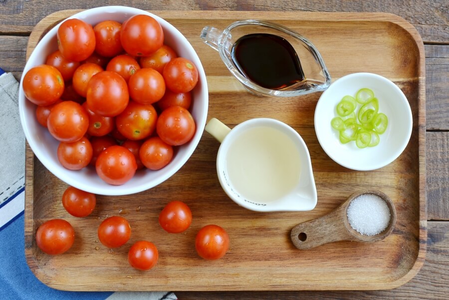 Ingridiens for Pickled Cherry Tomatoes