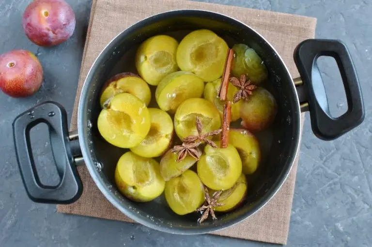 Step 2 - Plum Compote