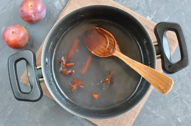 Step 3 - Plum Compote