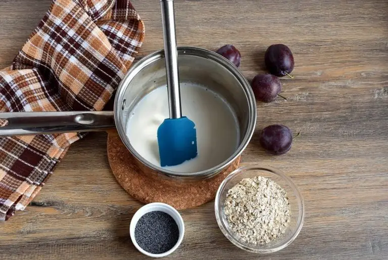 Step 1 - Plum Poppy Seed Oatmeal