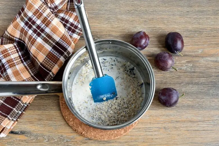 Step 1 - Plum Poppy Seed Oatmeal