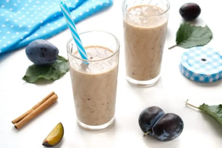 Step 3 - Vegan Plum Quinoa Smoothie