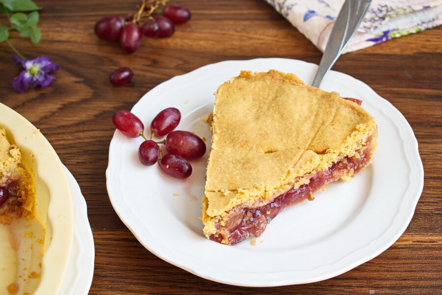 Ruby Grape Pie recipe-Ruby Red Grape Pie-How to make Ruby Grape Pie