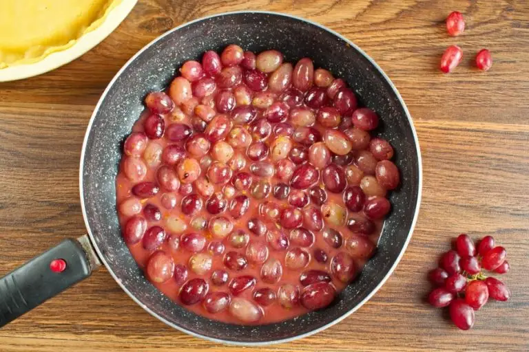 Step 3 - Ruby Grape Pie