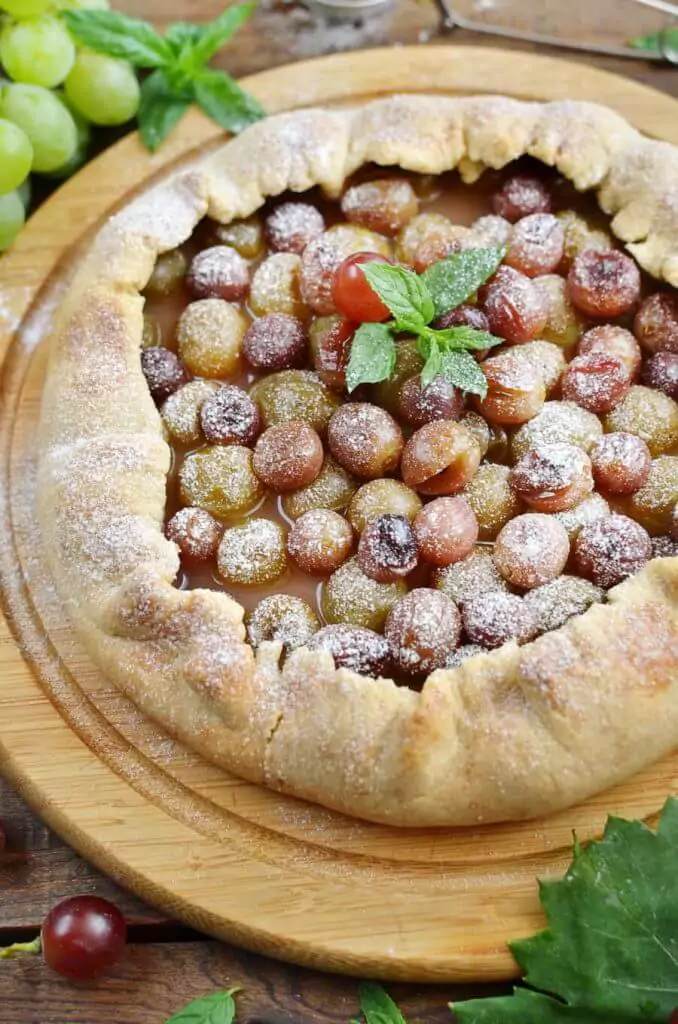 Rustic Grape Tarts