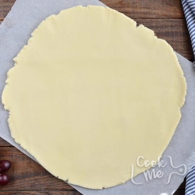 Rustic Grape Tarts recipe - step 4