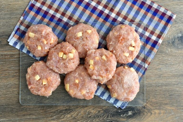 Low Carb Savory AppleChicken Sausages Recipe Cook.me Recipes