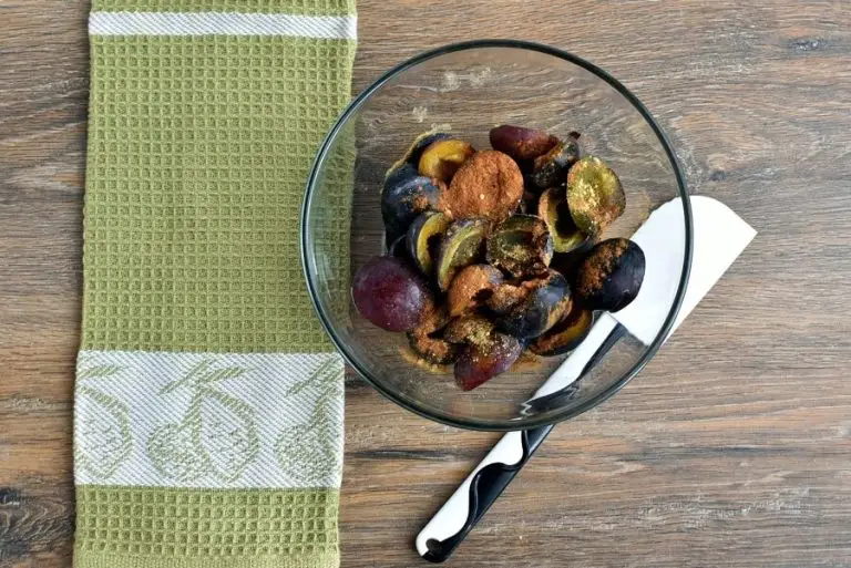 Spiced Plum Custard Cake recipe - step 2
