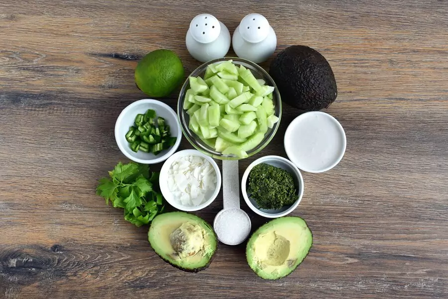 Ingredients for Keto Spicy Avocado-Cucumber Soup