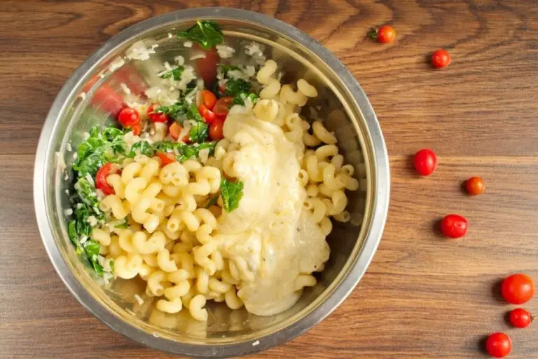 Step 9 - Spinach-Tomato Macaroni & Cheese