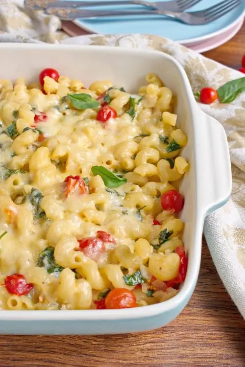 Spinach-Tomato Macaroni & Cheese