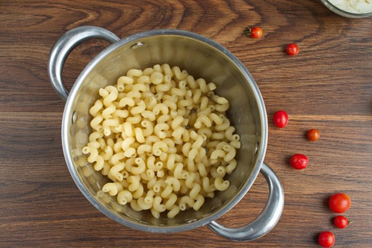 Step 2 - Spinach-Tomato Macaroni & Cheese